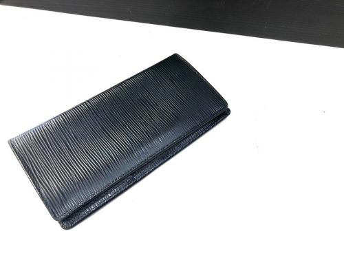 LOUIS　VUITTONのルイヴィトン