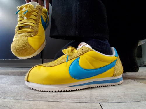 スニーカーのNIKE