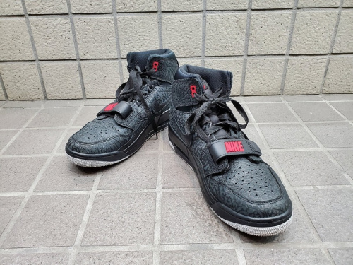 スニーカーのNIKE