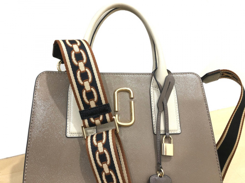 ラグジュアリーブランドのMARC JACOBS