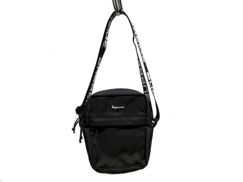 SUPREMEのシュプリーム