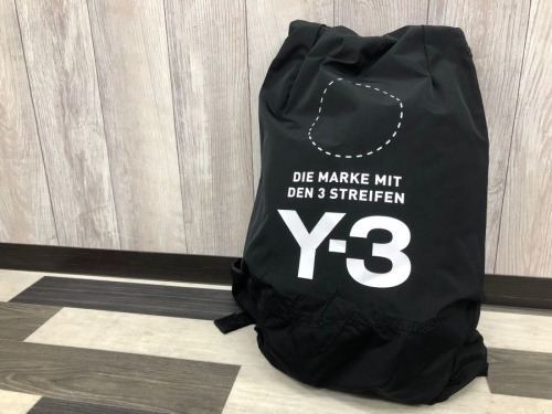 ストリートブランドのY-3