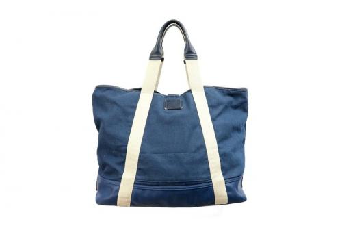 TUMI× ORLEBAR BROWNのトゥミ×オールバーブラウン