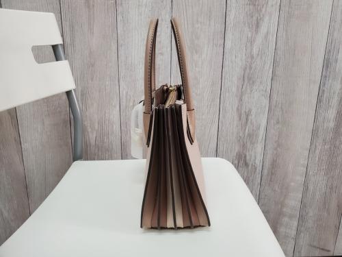 レザーバッグの2WAYバッグ