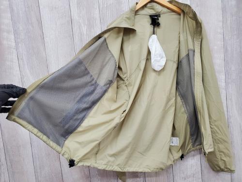 スワローテイルジャケットのウィンドシェル