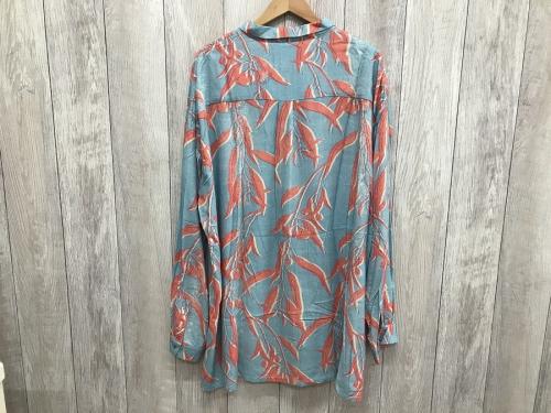 ダブルレインボーのアロハシャツ