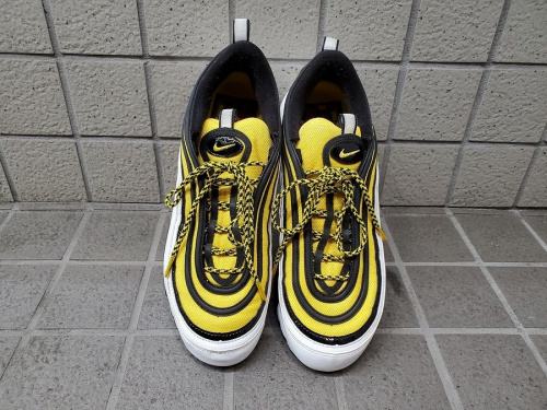 スニーカーのNIKE