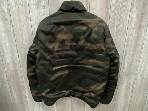 リバーシブルダウンジャケットの35015