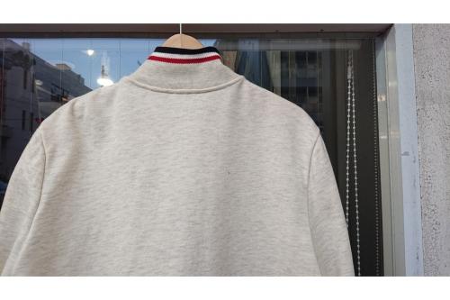 モンクレールのMAGLIA CARDIGAN