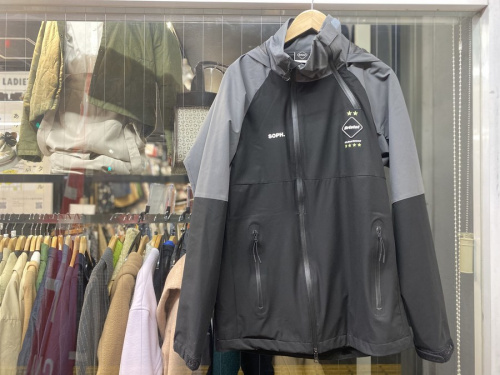 ストリートブランドのFCRB