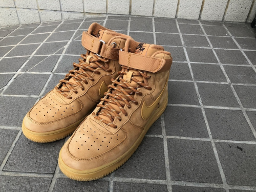 スニーカーのNIKE