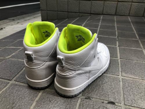 ナイキ×サカイの亀戸　古着屋