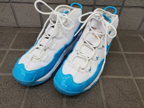 スニーカーのNIKE