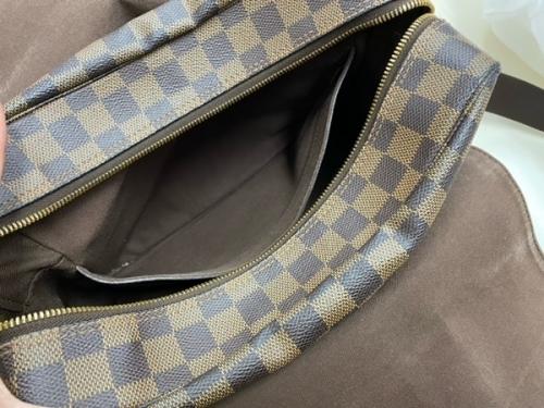 亀戸　古着屋のバッグ