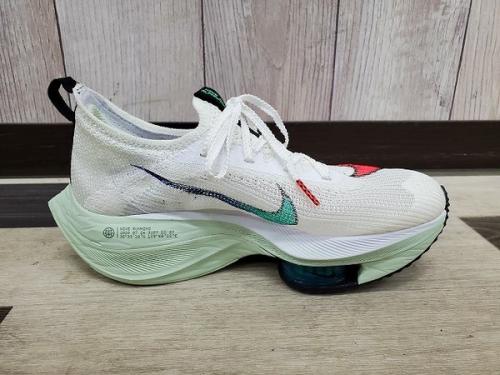 ランニングシューズのAIR ZOOM ALPHAFLY NEXT