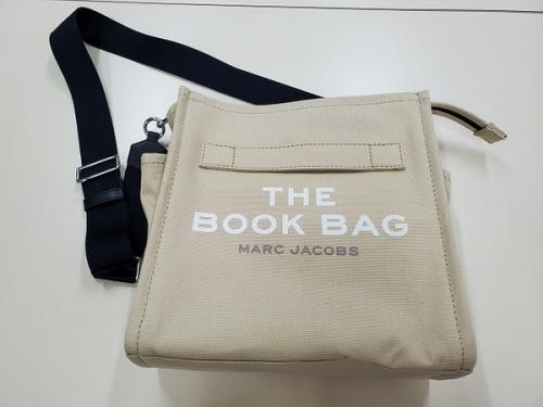 MARC JACOBSのマークジェイコブス