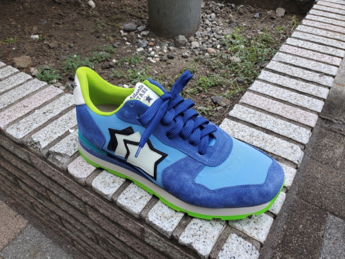 スニーカーのATLANTIC STARS