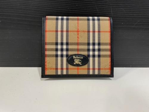 Burberry's　のバーバリーズ