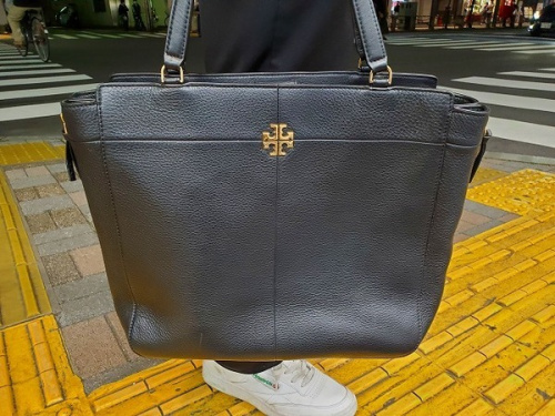 ラグジュアリーブランドのTORY BURCH