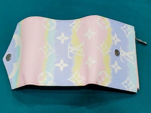 LOUIS VUITTON 　のルイ ヴィトン　