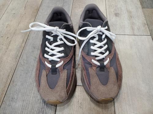 adidasのアディダス