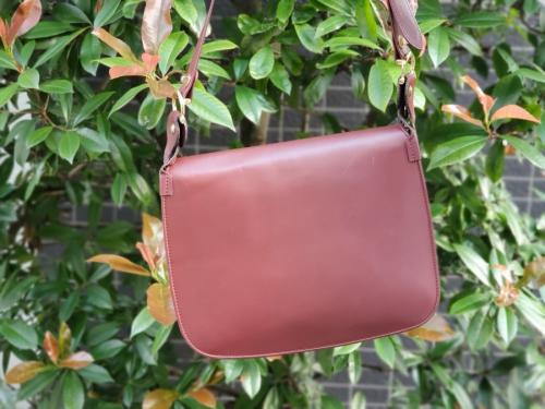 ショルダーバッグ