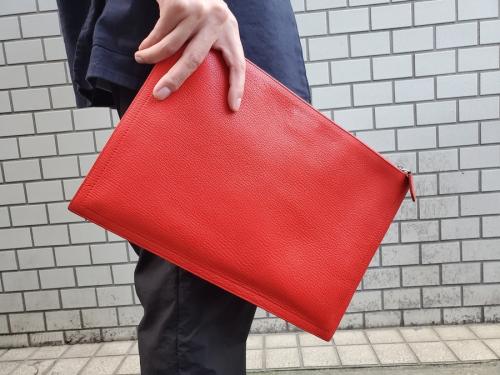 ジバンシーのクラッチバッグ