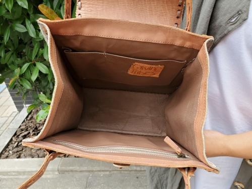 グレースコンチネンタルのレザーバッグ