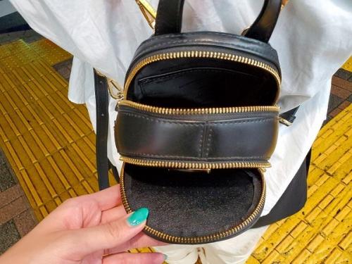 RHEA ZIP　バックパックのレザーリュック