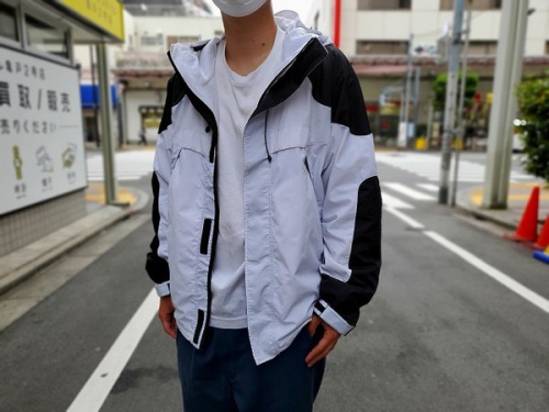 ストリートブランドのUNDEFEATED