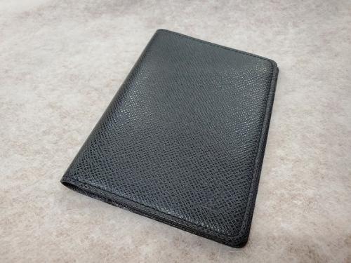 LOUIS VUITTONのルイ ヴィトン　