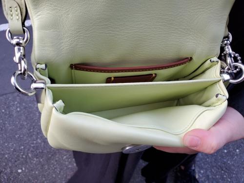 Pillow tabby shoulder bag 18のタビーバッグ