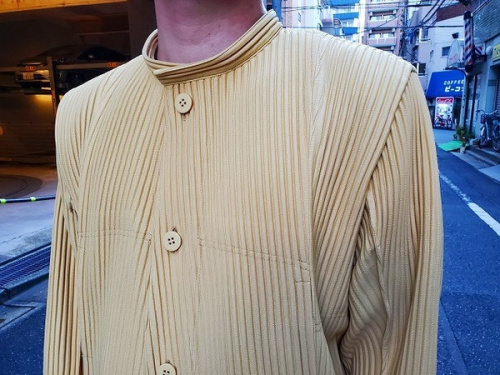 ドメスティックブランドのHOMME PLISSE ISSEY MIYAKE