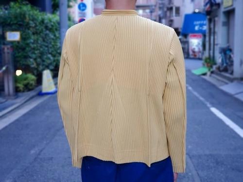オム プリッセ イッセイ ミヤケのプリーツジャケット