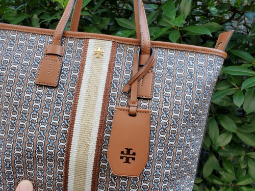 ラグジュアリーブランドのTORY BURCH