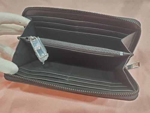 長財布のタイガー