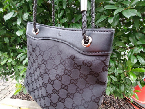 ラグジュアリーブランドのGUCCI