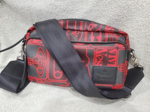 ショルダーバッグのオーブ