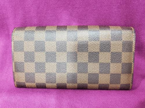 ダミエのポルトフォイユサラ