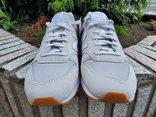 NEW BALANCEのニューバランス