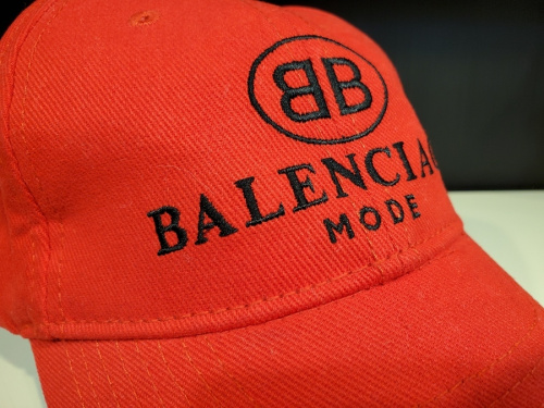 ラグジュアリーブランドのBALENCIAGA