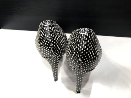 メゾンマルジェラのパンプス