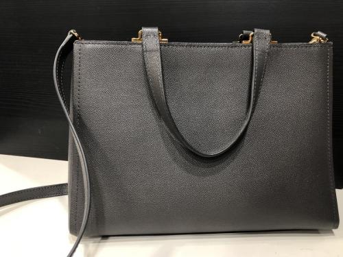 フルラのショルダーバッグ