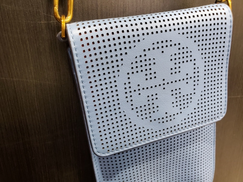 ラグジュアリーブランドのTORY BURCH