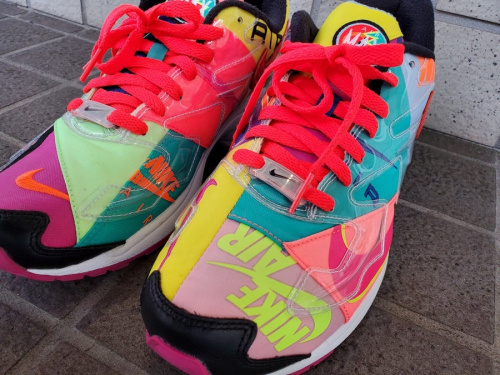 スニーカーのNIKE