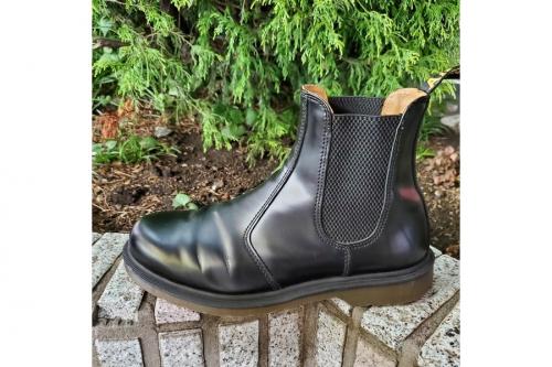 ドクターマーチンのサイドゴアブーツ