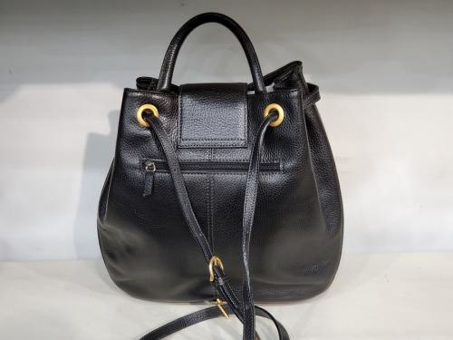 バリーのレザーリュック