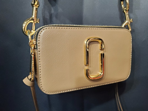 ラグジュアリーブランドのMARC JACOBS