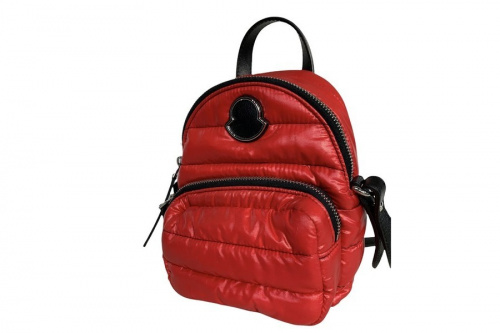 インポートブランドのMONCLER