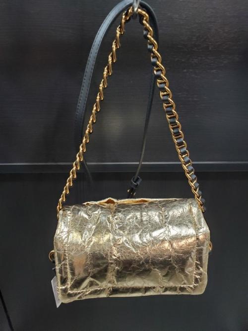 MARC JACOBSのマークジェイコブス